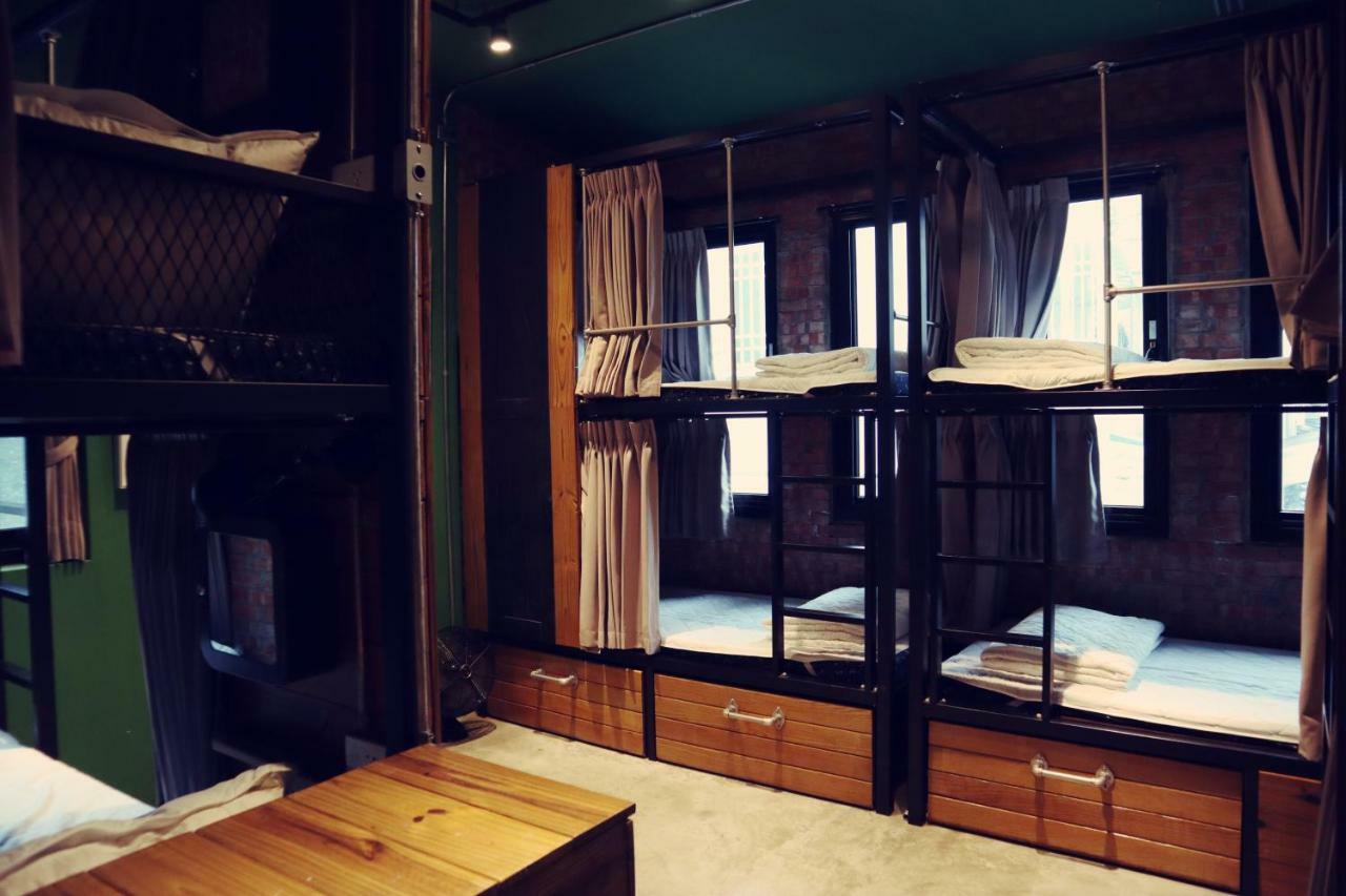 Travel Charger Hostel Hualien Extérieur photo