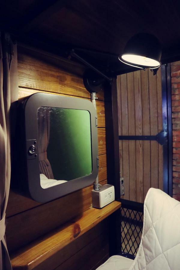 Travel Charger Hostel Hualien Extérieur photo
